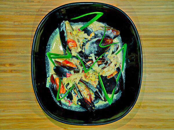 Хмельная территория - Жареные мидии в соусе с зерновой горчицей