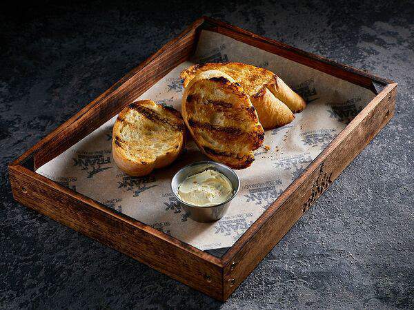 Frank by Баста - Хрустящая чиабатта с кукурузным кремом