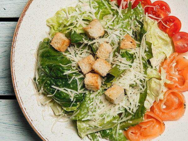 Овертайм - Салат Цезарь с лососем