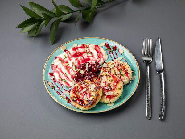 Едаеда - Сырники с вишней