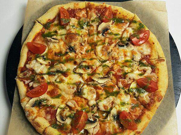 Ribs - Пицца с куриным филе с шампиньонами