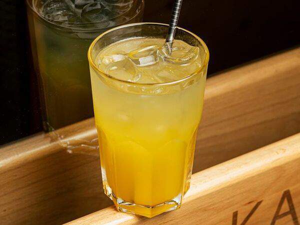 Wong Kar Wine - Домашний лимонад манго-имбирь