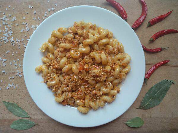 Столовая на Екатерининской - Паста болоньезе