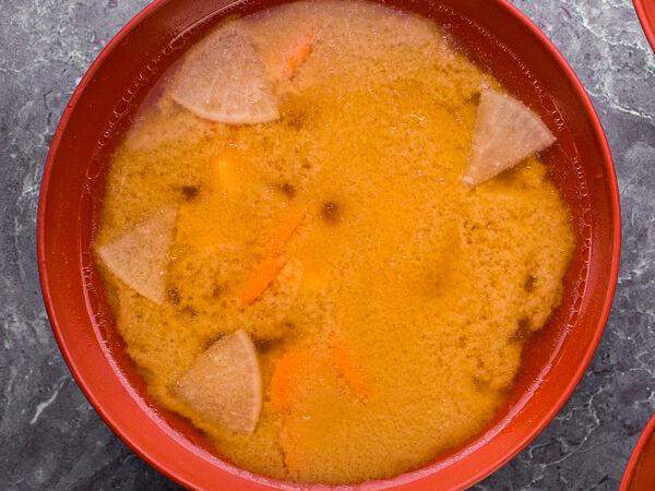 Цветение Сакуры - Суп Мисо с лососем