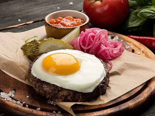 McKey Pub & Restauraunt - Традиционный бифштекс из говядины