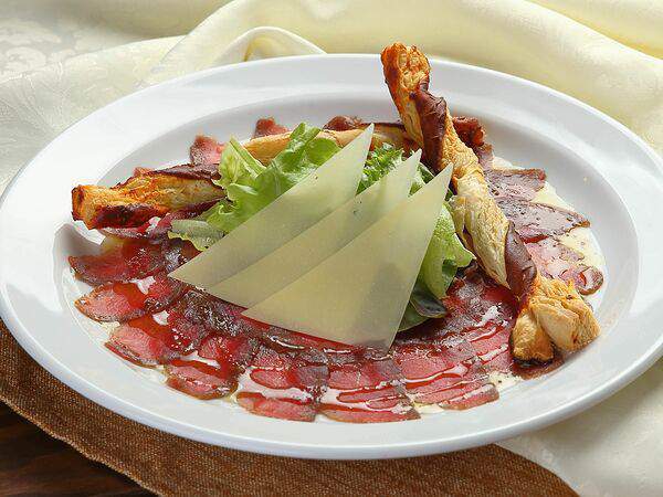 Бирхаус - Карпаччо из говяжьей вырезки