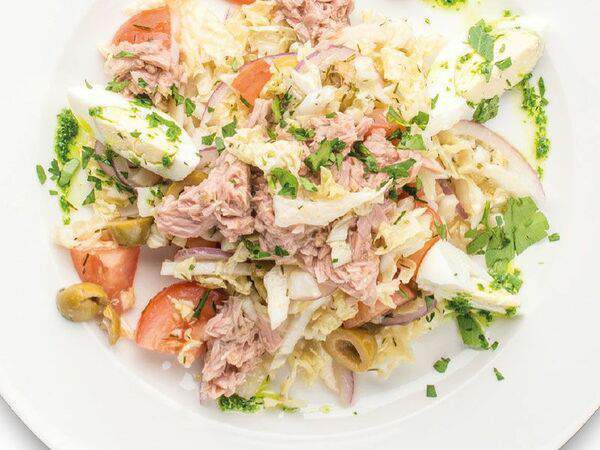 Фёст на Первомайской - Салат с тунцом