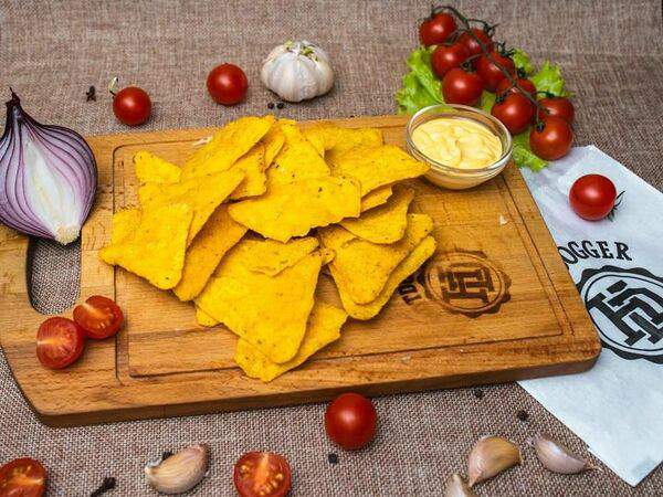 HOTDOGGER - Чипсы Начос