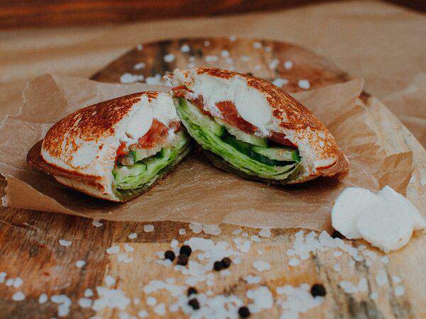 В кульке - Песто-Моцарелла