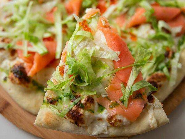 Грин доставка - С лососем и красной икрой