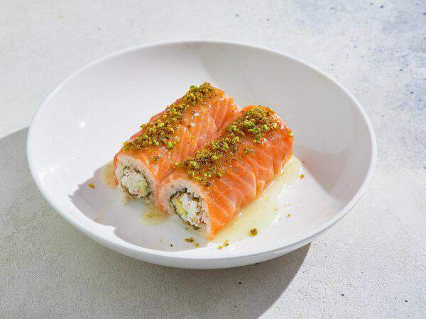 SUSHITO - Лосось, краб, авокадо и алоэ эмульсия