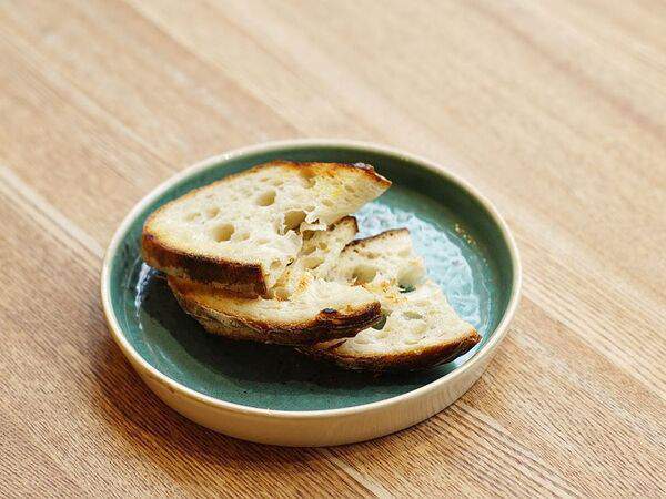 Mola mola coffee - Хлеб Тартин