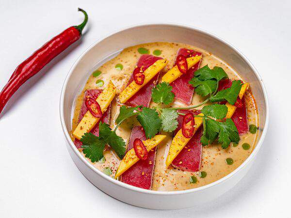 Клево - Татаки из тунца с манго