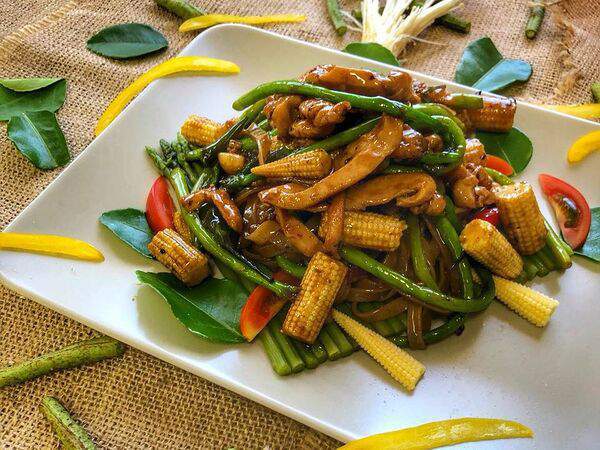 Chang noi - Пад Ки Мао