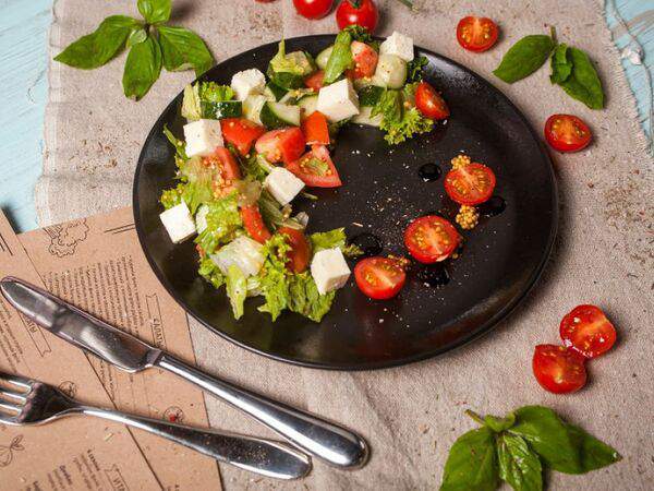 KUNAK HOUSE Халяль - Овощной с адыгейским сыром