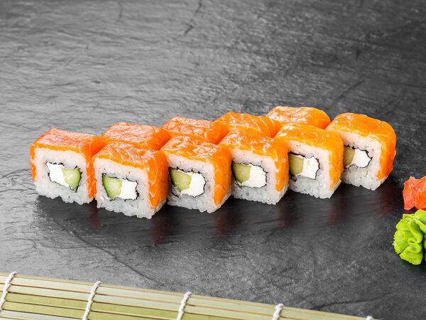 Япошка - Ролл Филадельфия с огурцом