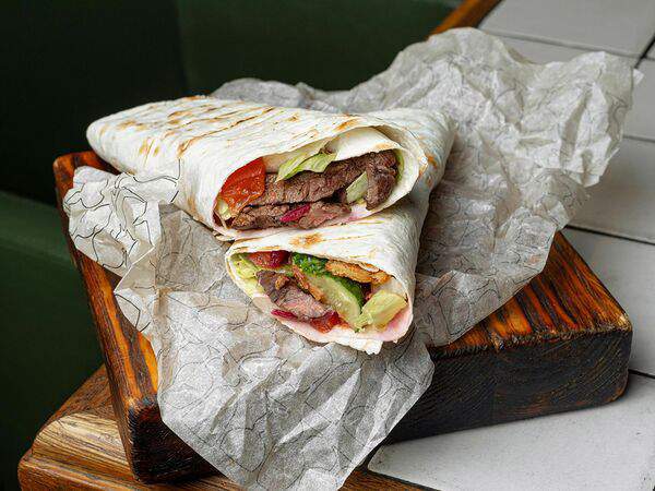 Брюссель - Шаверма с говядиной и огурцами кимчи