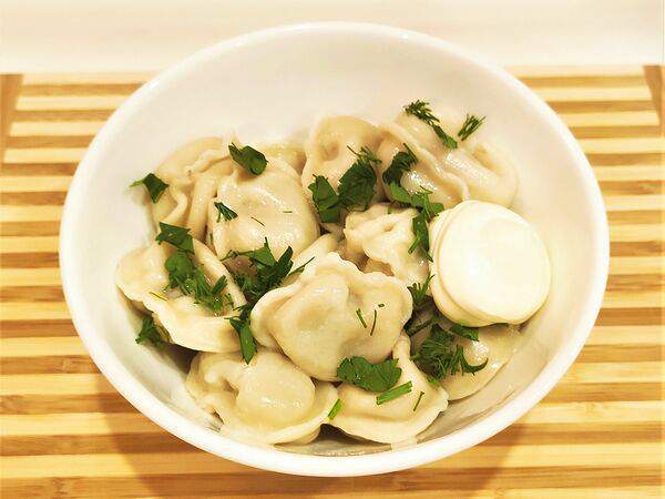 Гриль Хаус Hot - Фирменные пельмени из мраморной говядины с майонезом