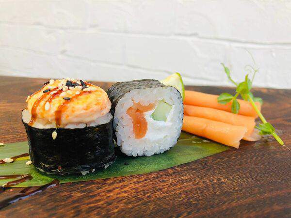 Дон Хуан - Ролл Запеченный с лососем