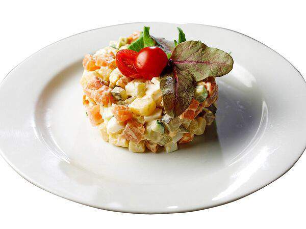 The Peashem - Оливье с языком говяжьим