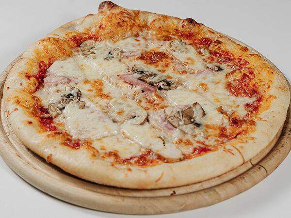Ресторан Россия - Пицца с курицей и грибами