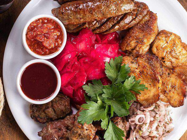 Хинкальня - Тарелка на мангале с купатами