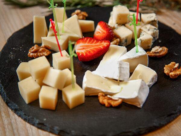 Чайхана Хавас - Сырная тарелка