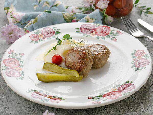 Катюша - Котлеты Домашние с картофельным пюре