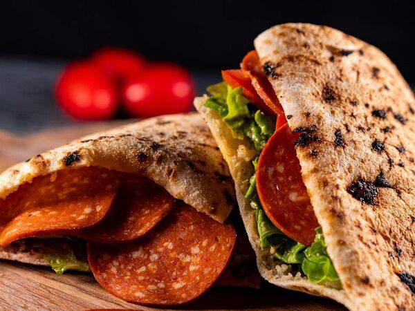 Mr. Fox - Панини с пепперони