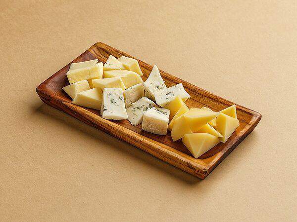 Баши Грузинское Бистро - Ассорти сыров