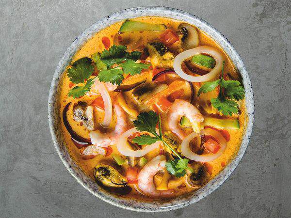 Love суши - Том Ям с морепродуктами