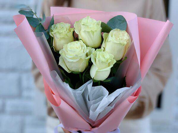 Labberry клубника в шоколаде - Букет из 5 роз