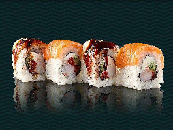 Воккер - Токио с угрем, лососем и креветками