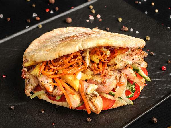 Папа жарит мясо - Донер с курицей