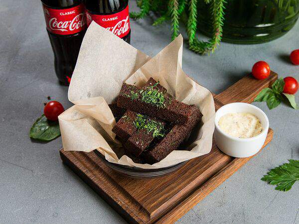 Гриль бар BQ - Гренки бородинские с соусом Пармезан