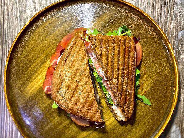 Gray House - Сэндвич итальянский