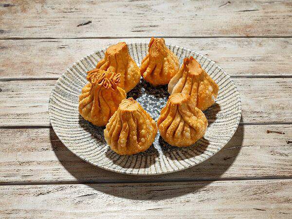 Дади - Жареные хинкали с курицей и копченым сыром