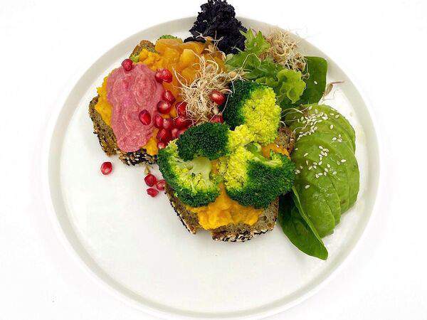 Organic Origin - Тост на ремесленном хлебе с топпингами