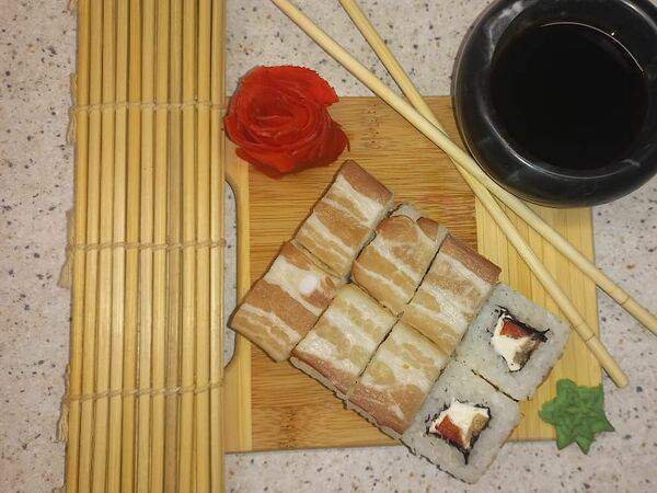 Скушай Суши - Бекон ролл