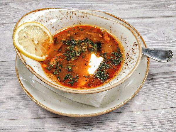 Lounge bar - Солянка сборная мясная