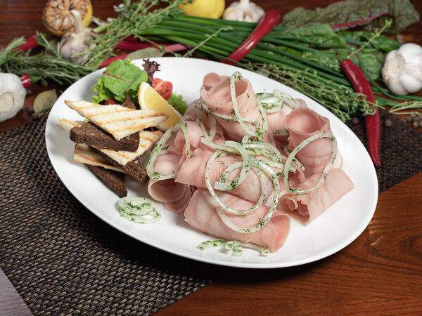 Британника - Строганина из пеламиды