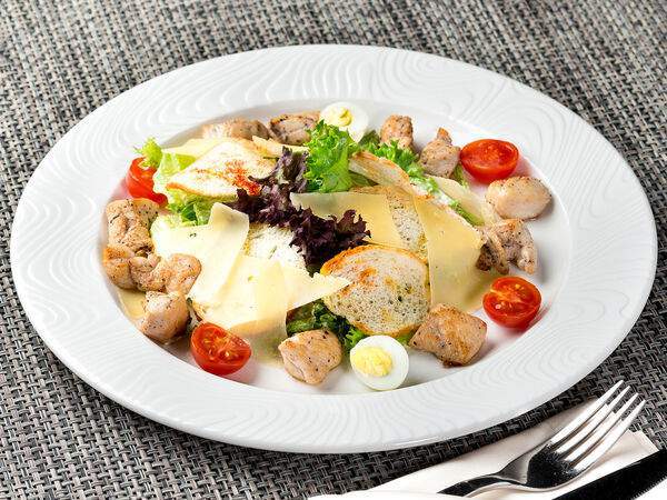 SanRemo - Салат Цезарь с курицей