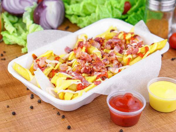 Nastik - Картофель фри с топпингом