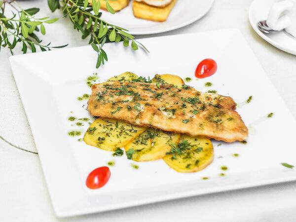 Хачапурная №1 - Филе тилапии на картофеле