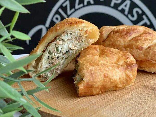 Buono market - Слойка с ветчиной и сыром