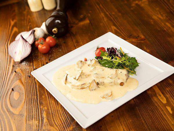 Долина солнца - Свиная корейка в сливочном соусе