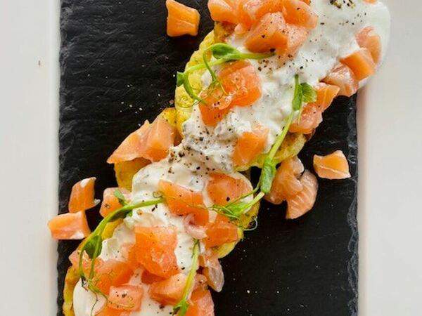 Ibis Kitchen - Драники с лососем