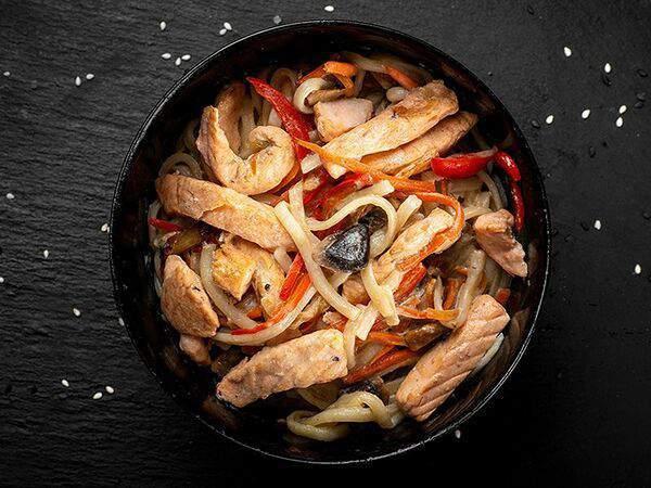 Ocean Club - Удон с лососем сливочный