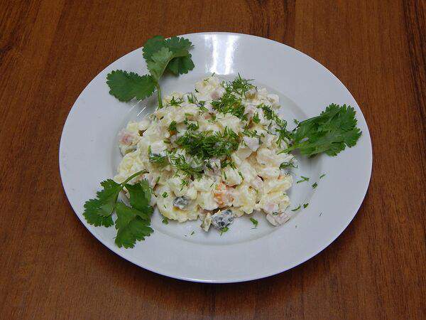 Армянский шашлык - Салат оливье