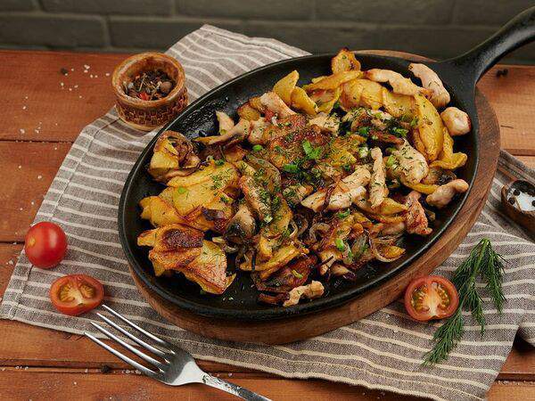 ГрафинЪ - Шипящая сковородка с говядиной и курицей